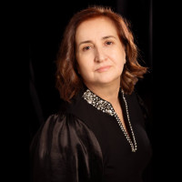 Гәахәара дула иахьа Аԥсуа театр актриса Мзеиа Аџьынџьалԥҳа лиирамш лыдаҳныҳәалоит