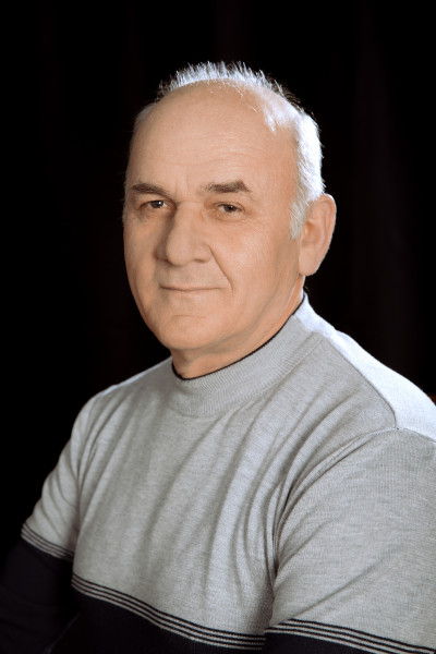 Аджинджал Гари